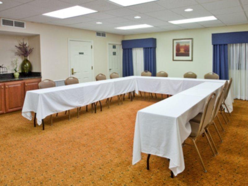 Country Inn & Suites By Radisson, Savannah Airport, Ga Buitenkant foto